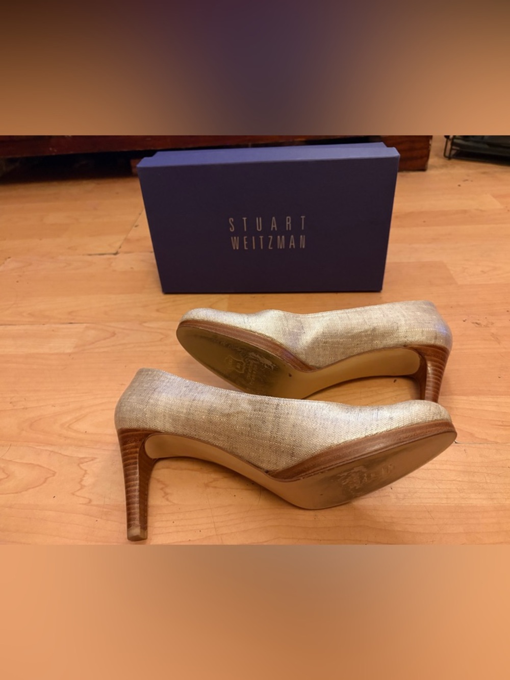 STUART WEITZMAN blog Summer Champagne Gold Linen Pumps Size 10 Heels 3” Brown